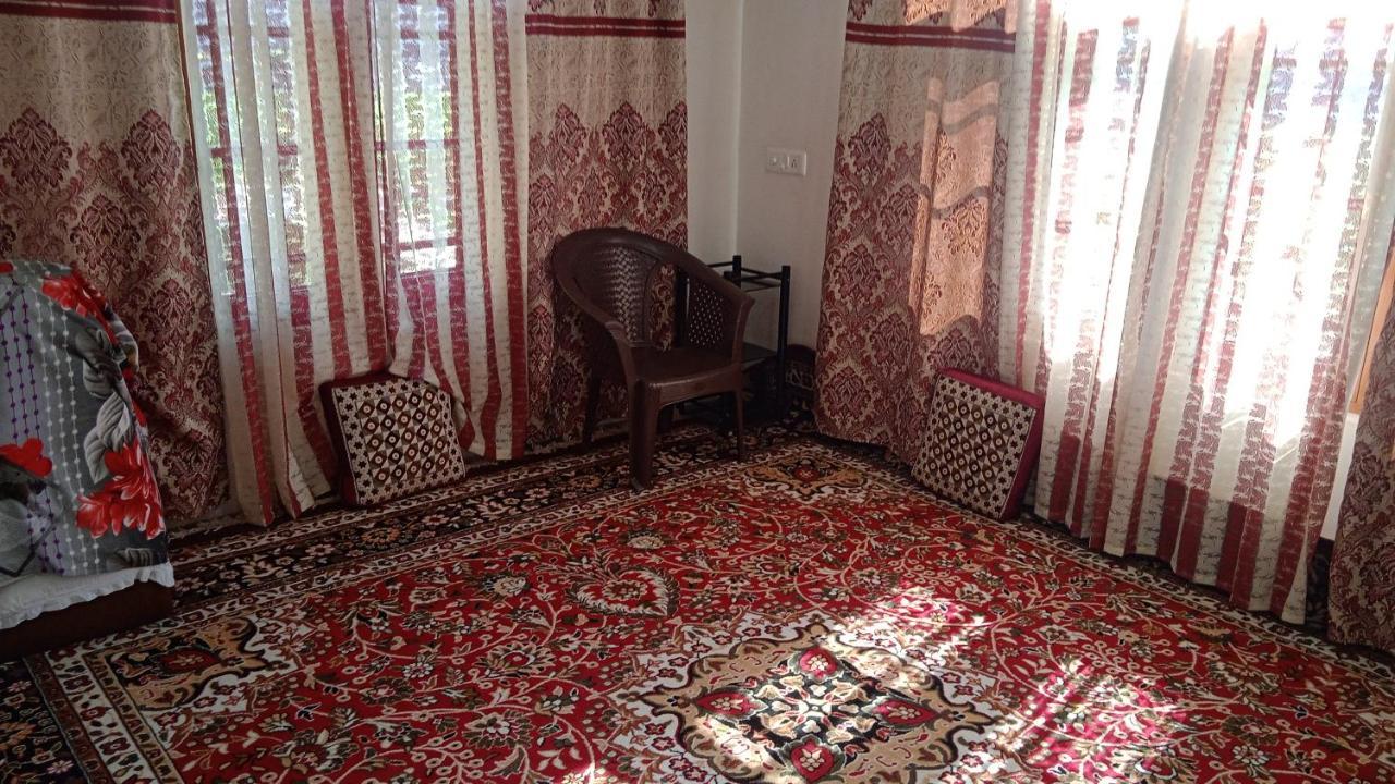 Bed and Breakfast Mir Manzil Srīnagar Exterior foto