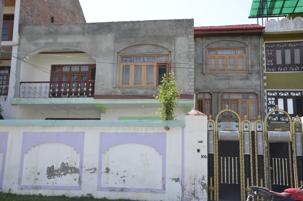 Bed and Breakfast Mir Manzil Srīnagar Exterior foto