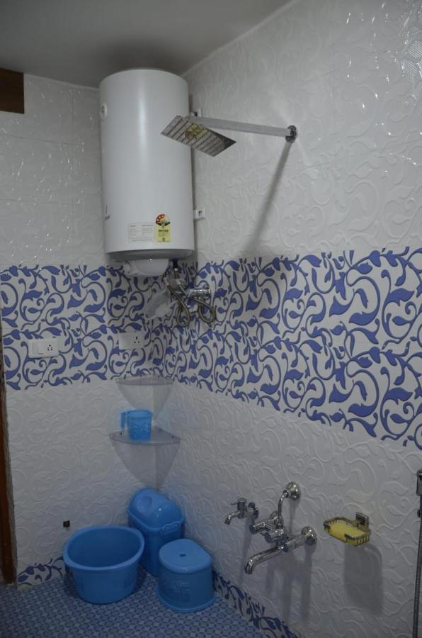 Bed and Breakfast Mir Manzil Srīnagar Exterior foto