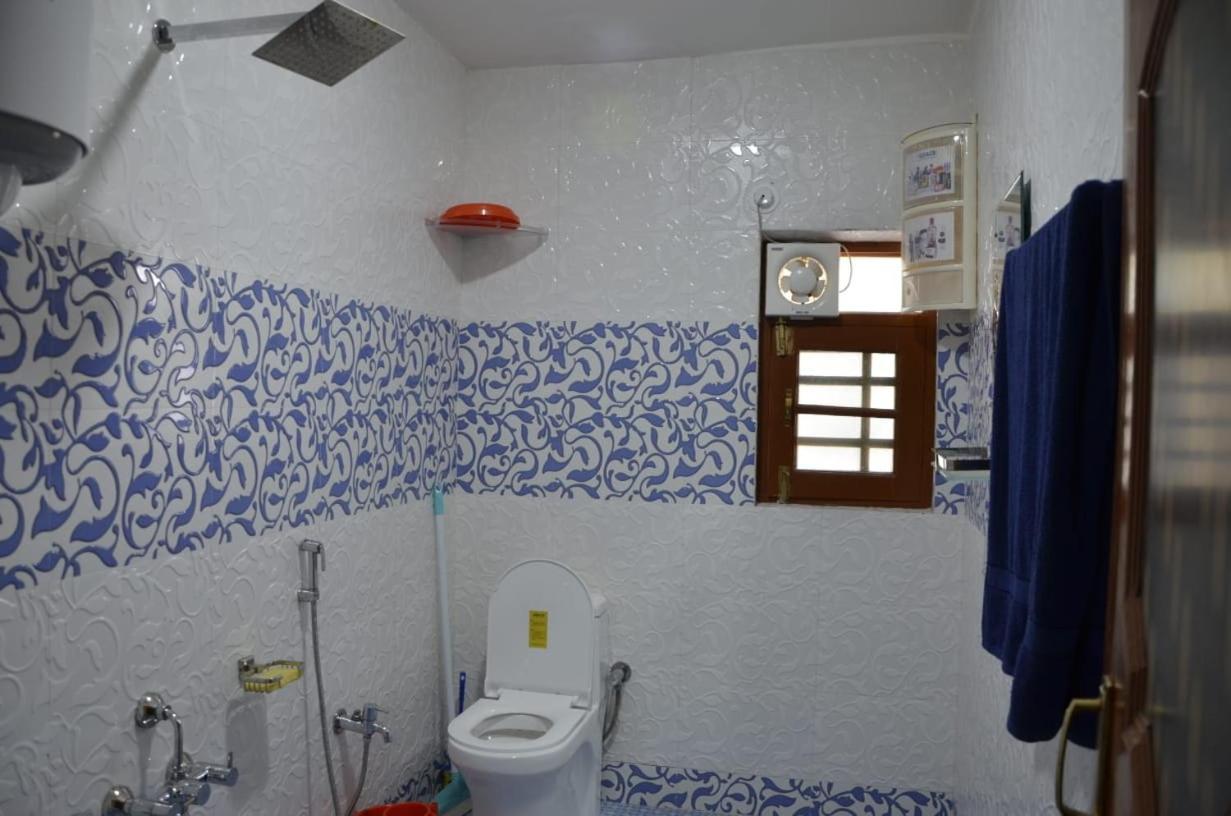 Bed and Breakfast Mir Manzil Srīnagar Exterior foto