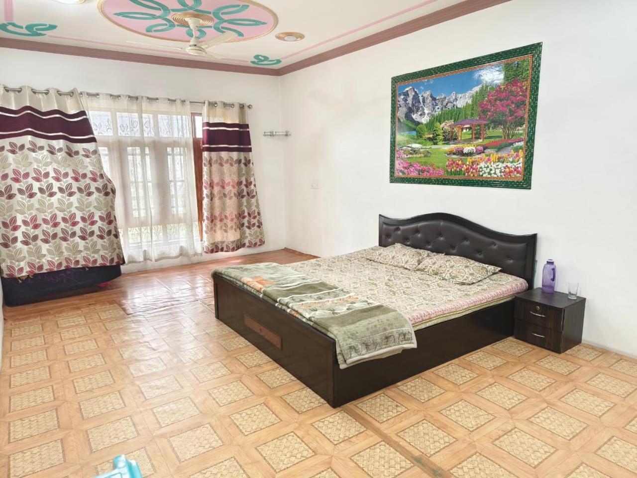 Bed and Breakfast Mir Manzil Srīnagar Exterior foto